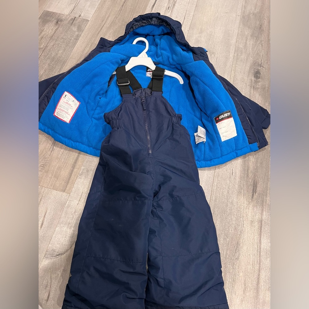 Toddler snowsuit / habille de neige tout-petit